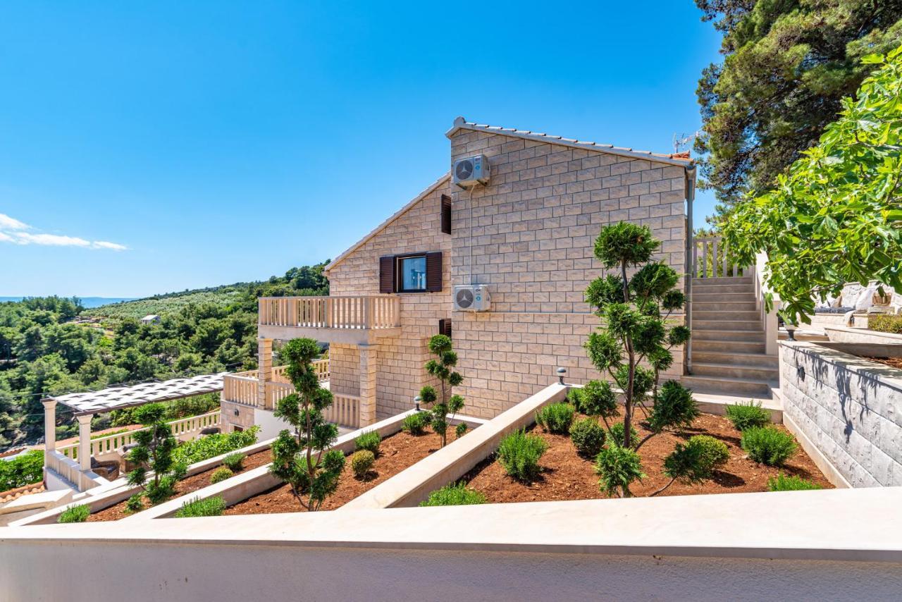 Villa Kadena - Luxury Seaside Villa With Private Heated Pool Selca (Brac) Exterior foto