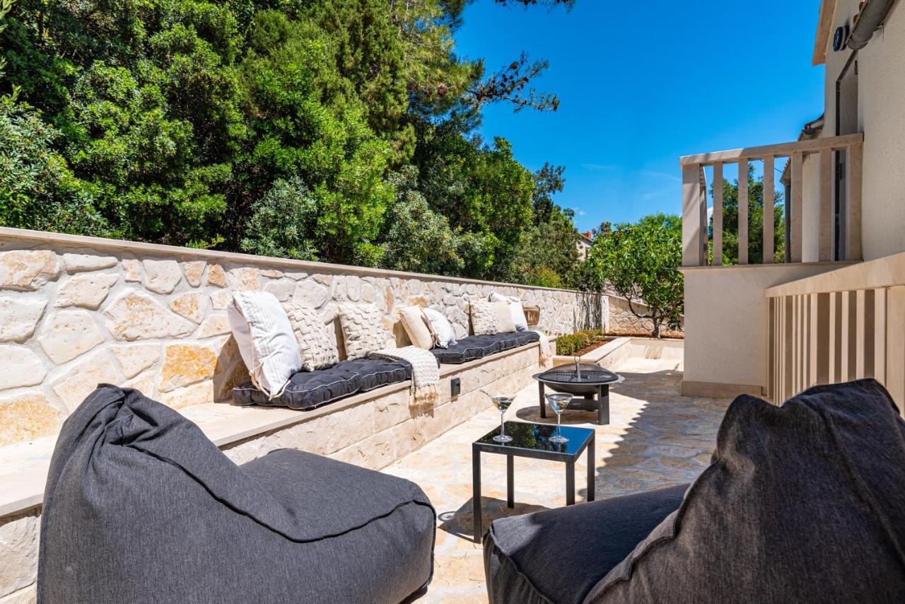 Villa Kadena - Luxury Seaside Villa With Private Heated Pool Selca (Brac) Exterior foto