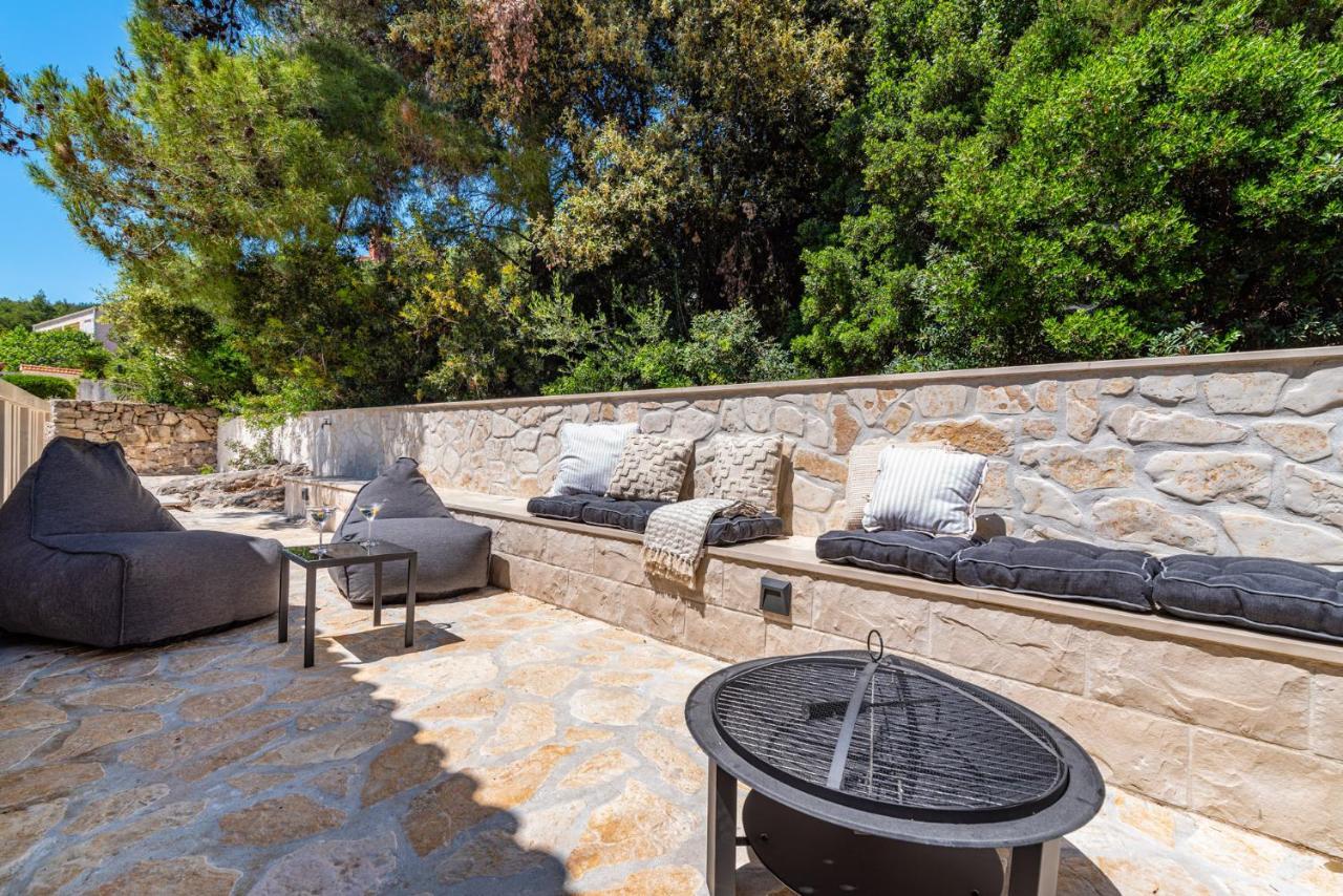 Villa Kadena - Luxury Seaside Villa With Private Heated Pool Selca (Brac) Exterior foto