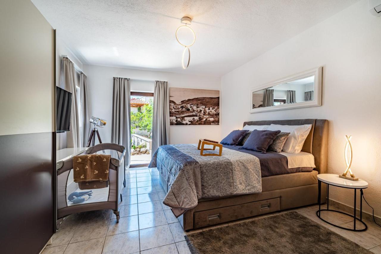 Villa Kadena - Luxury Seaside Villa With Private Heated Pool Selca (Brac) Exterior foto